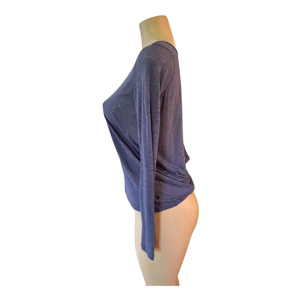 Women 6 Lululemon Long Sleeved Tee T-Shirt Top Blue Cut-Out Back Opening Burnout